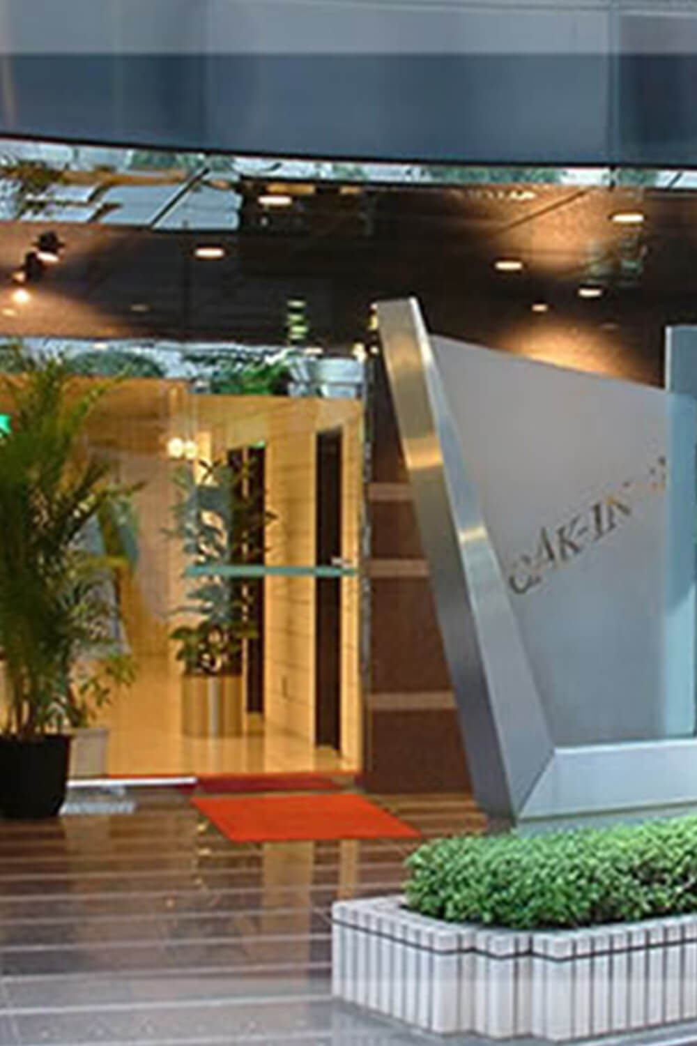 BUSINESS HOTEL OAK-IN3	ビジネスホテルオーク・イン３